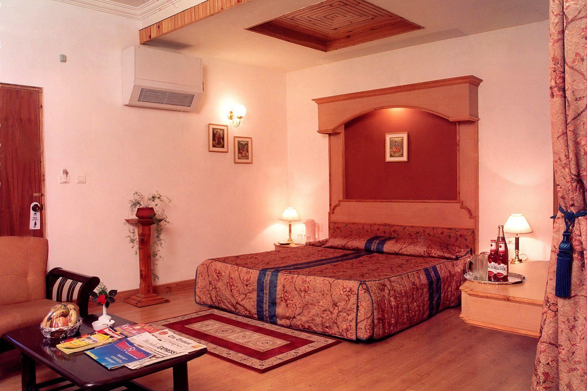 Hotel Manali Heights Exterior foto