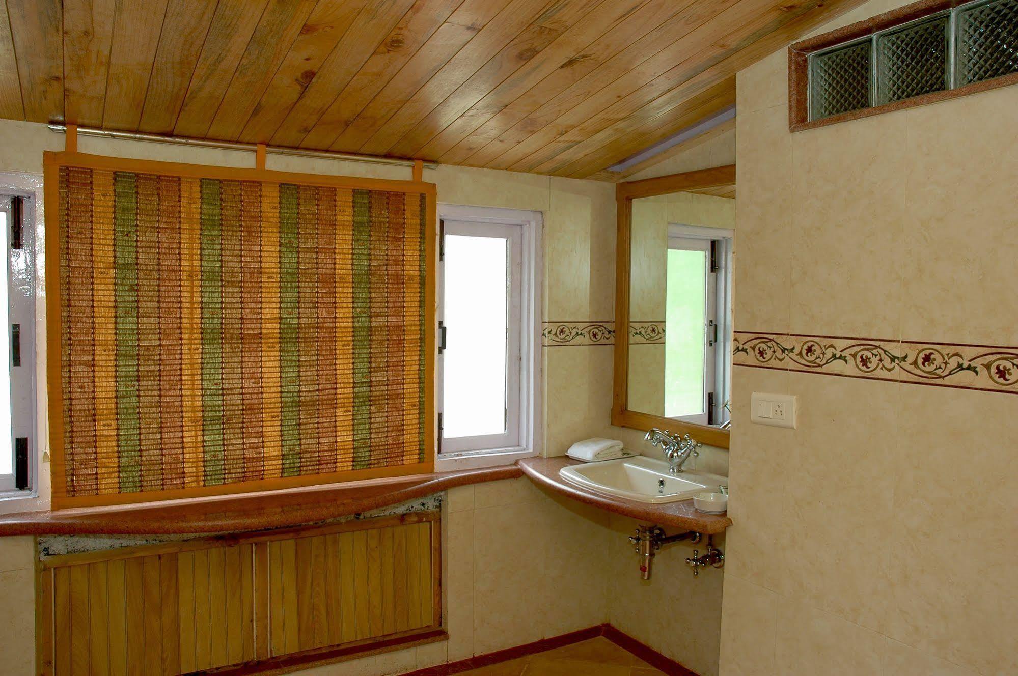 Hotel Manali Heights Exterior foto